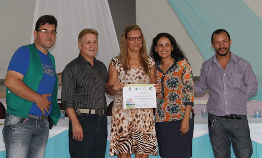 Foz do Iguaçu forma a segunda turma da capacitação de acesso à internet e redes sociais