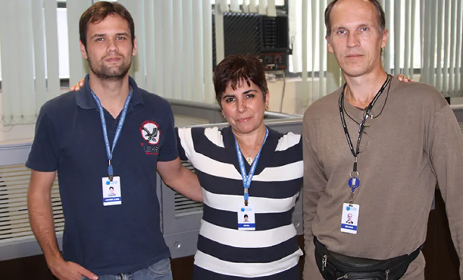 Centrais de suporte da Celepar trazem integração e agilidade no atendimento ao Governo do Estado Equipe SEIL: Andre Luis Lopes dos Santos, Vera Lucia Cantos Lopes e Nevius Fernandes de Pulpa Mello