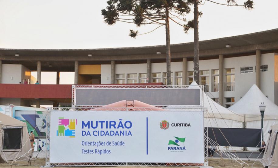 Abertura do Mutirão da Cidadania do Cajuru, na Região Leste da capital, com a apresença do Governador Beto Richa e do prefeito Rafael Graca.Curitiba, 27/09/2017.Foto: José Fernando Ogura/SEAE