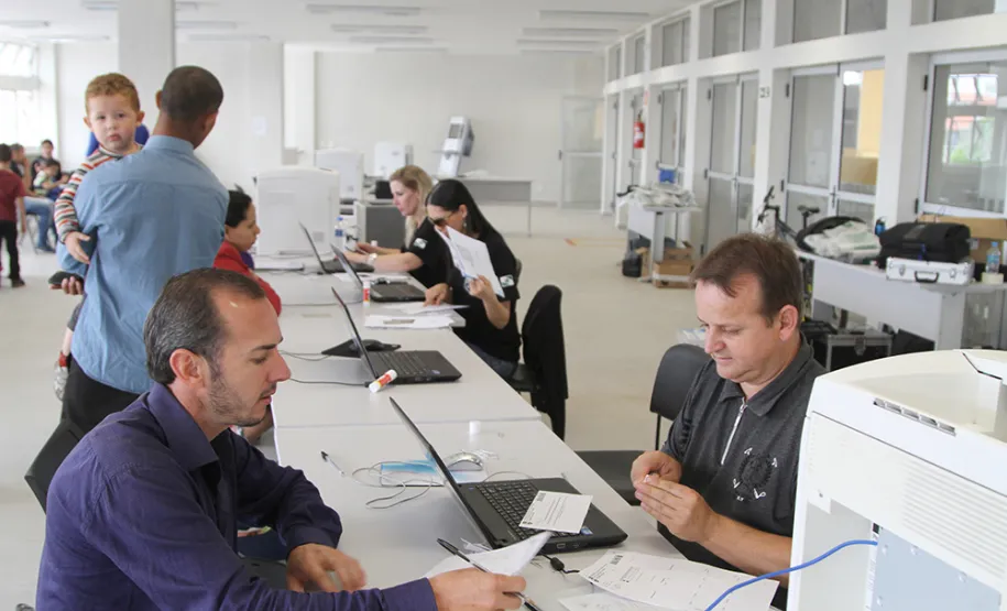 Celepar avalia criação de curso voltado aos idosos para uso de internet em smartphones