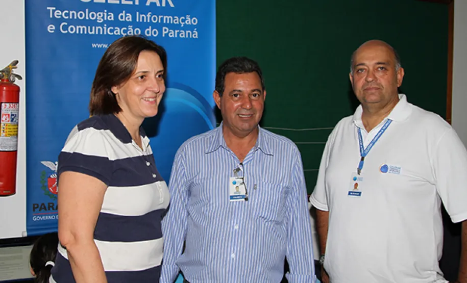 Moradores do Uberaba recebem serviços gratuitos de cidadania