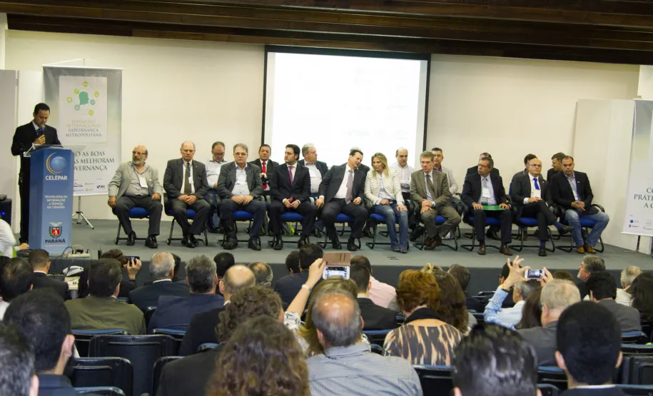 Encontro internacional discute soluções para as regiões metropolitanas na Celepar