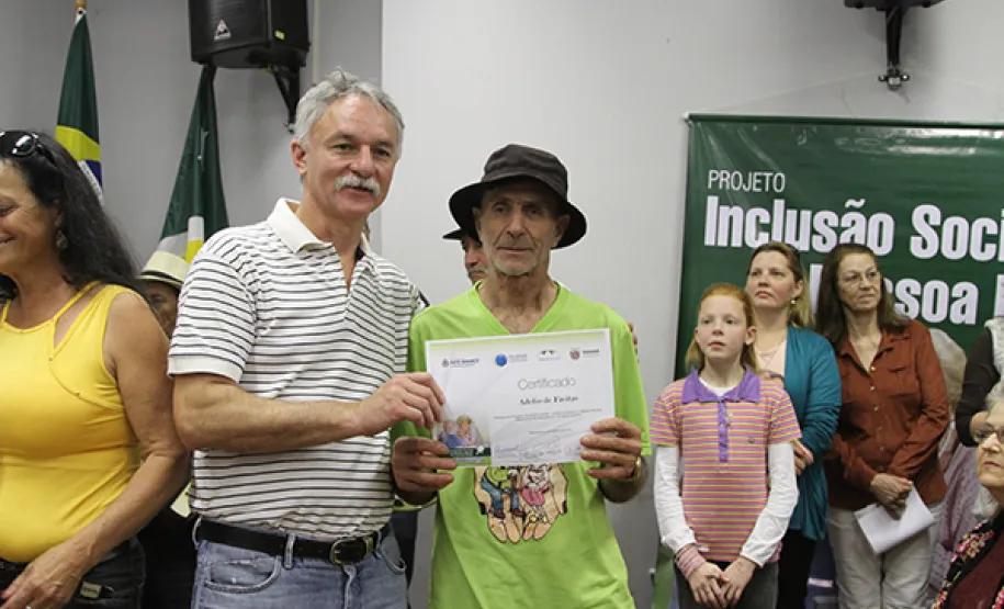 O Paraná é o primeiro estado brasileiro a utilizar o sistema biométrico de forma unificada e integrada entre órgãos públicos. O sistema foi desenvolvido pelo Instituto de Identificação do Paraná (IIPR) em parceria com a Celepar e integra, inicialmente, os dados registrados no Instituto com informações do Departamento de Trânsito do Paraná (Detran).
Foto: Divulgação SESP