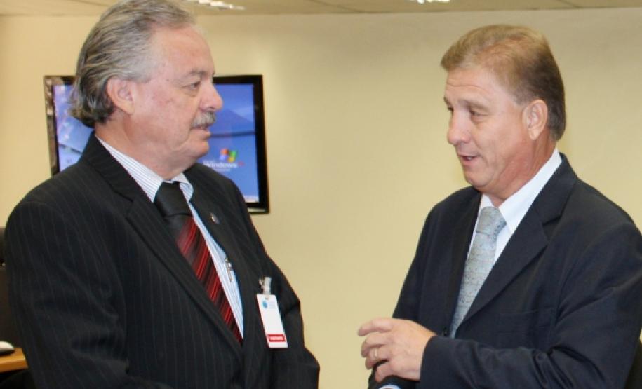 Celepar vai implantar projeto para acompanhamento das obras da Copa do Mundo Mario Celso Cunha classifica a Celepar como uma grande parceira da Secretaria para Assuntos da Copa do Mundo. "A Celepar vai nos dar suporte 24 horas diárias"