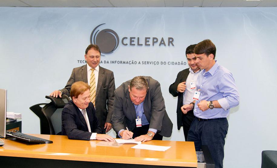 Celepar coordena fórum nacional que discute soluções de tecnologia para governos estaduais