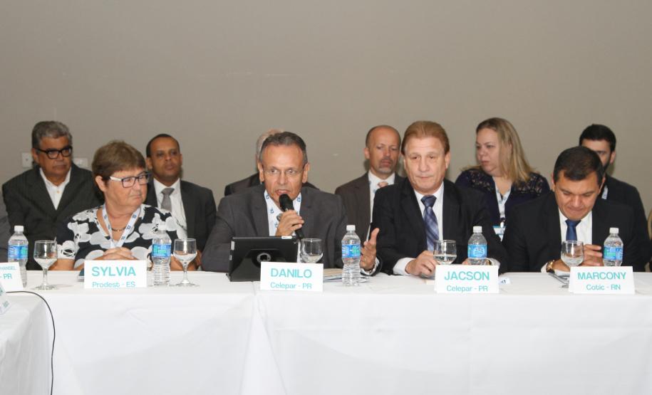 Danilo Scalet evidencia a cooperação entre as afiliadas da ABEP durante o fórum de Curitiba