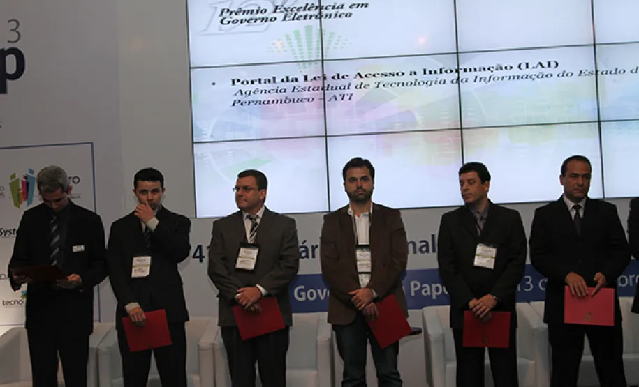Celepar recebe prêmio Excelência em Governo Eletrônico