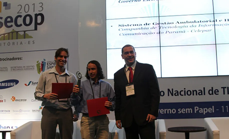 Celepar recebe prêmio Excelência em Governo Eletrônico