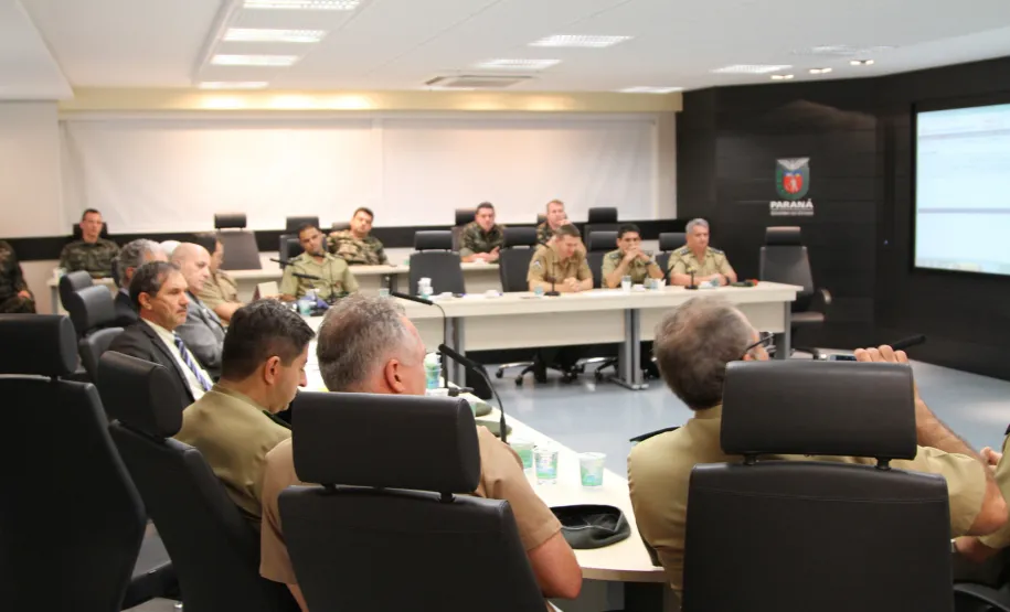 Parceria em gestão de saúde reúne Exército e Celepar Centro Integrado de Informações Estratégicas (CIIE)