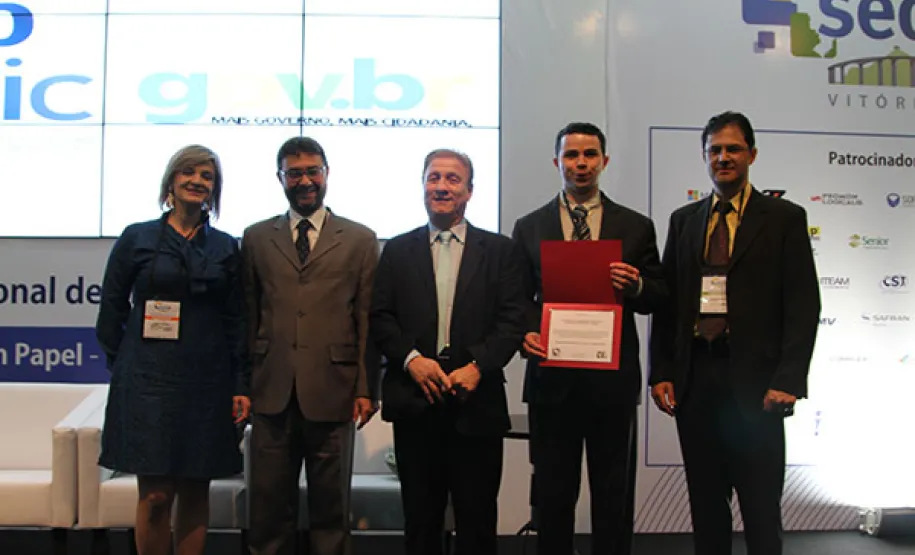 Celepar recebe prêmio Excelência em Governo Eletrônico