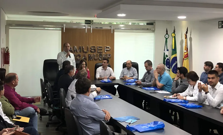 Soluções da Celepar são apresentadas para a Associação dos Municípios de Setentrião Paranaense