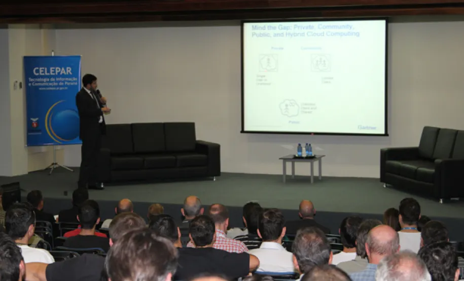 Celepar e Detran realizam evento sobre a utilização da infraestrutura de nuvem privada para prestação de serviços em organizações governamentais x