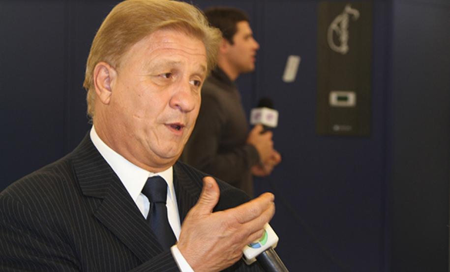 Sites e sistemas do Governo do Estado O presidente Jacson Carvalho Leite conversa com a imprensa sobre a operação do moving