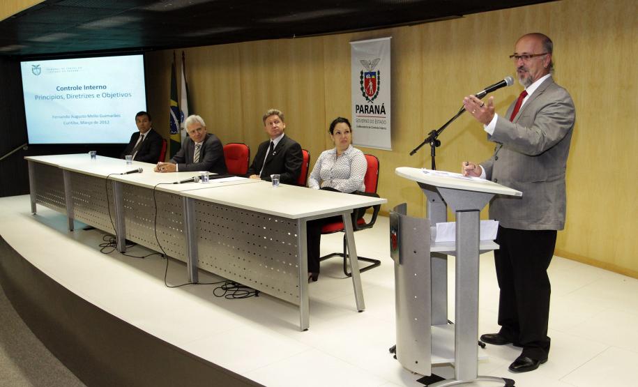 O secretário de Controle Interno, Mauro Munhoz abre a  Semana de Controle Interno  que capacitará servidores do Governo