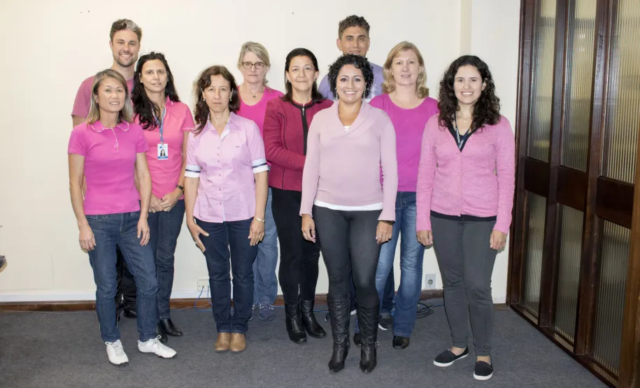 Celepar adere ao outubro rosa em apoio a prevenção ao câncer de mama