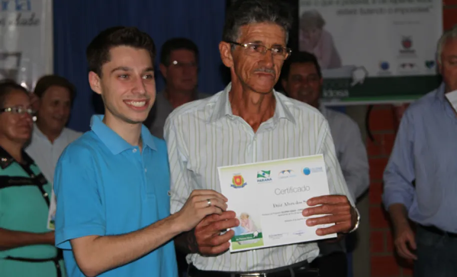 Matelândia é o 20° município do Paraná a receber o curso de acesso à internet e redes sociais