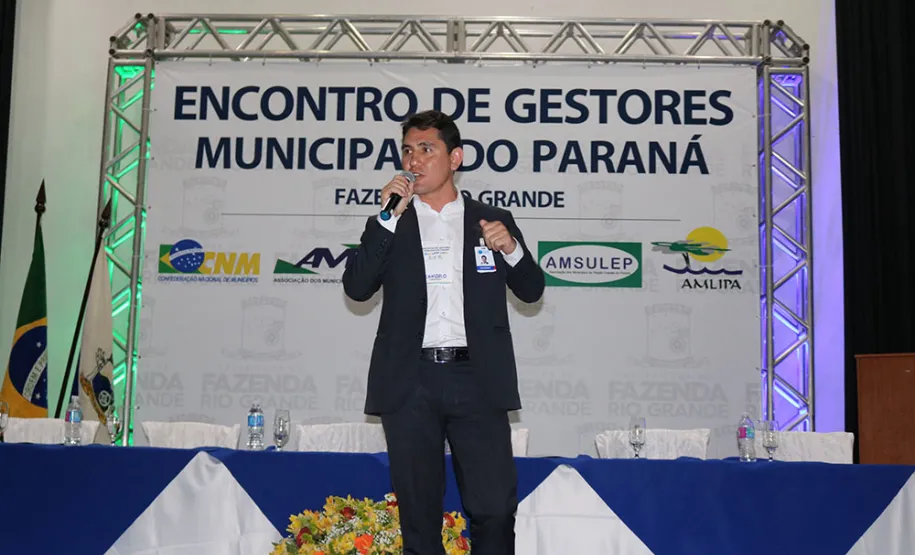 Celepar participa do Encontro de Gestores Municipais da ASSOMEC em Fazenda Rio Grande