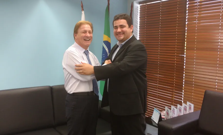 Amazonas tem interesse em sistemas de saúde implantados no Paraná