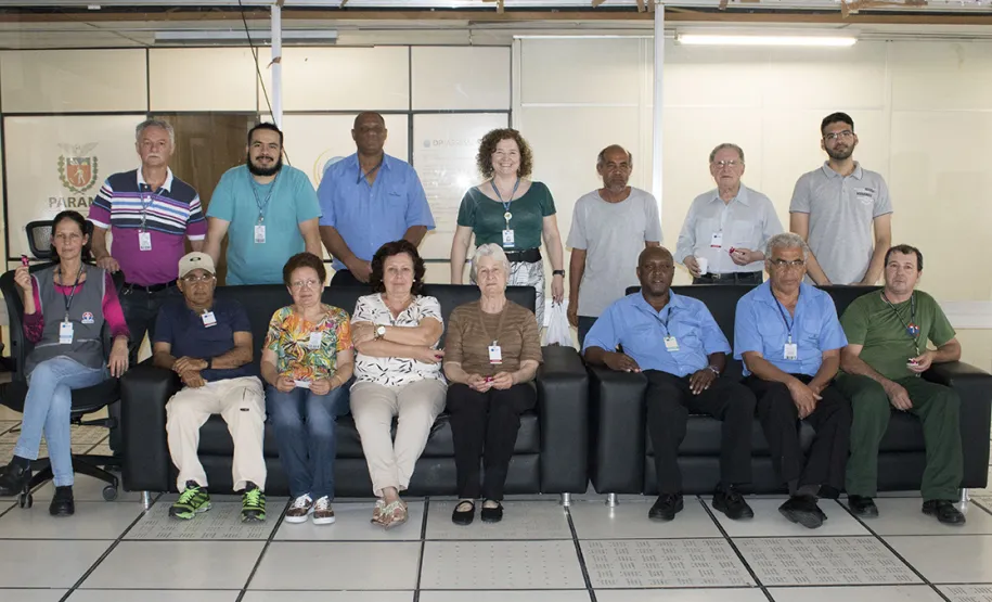 Celepar realiza aula experimental do programa Celepar Cidadã - Inclusão Social da Pessoa Idosa voltado a utilização de smartphones