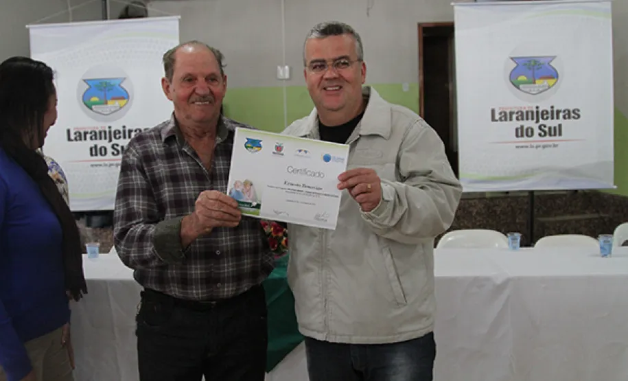 Idosos de Laranjeiras do Sul entram na era digital