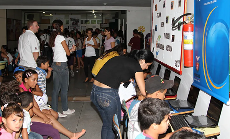 Moradores do Uberaba recebem serviços gratuitos de cidadania