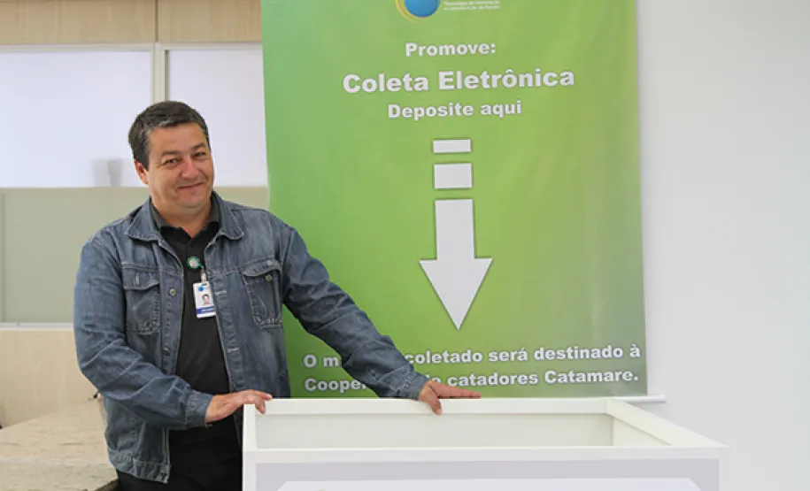 Celepar expande o programa de lixo eletrônico para outros órgãos O coordenador do programa de coleta de lixo eletrônico da Celepar, Juliano Alceu Werner