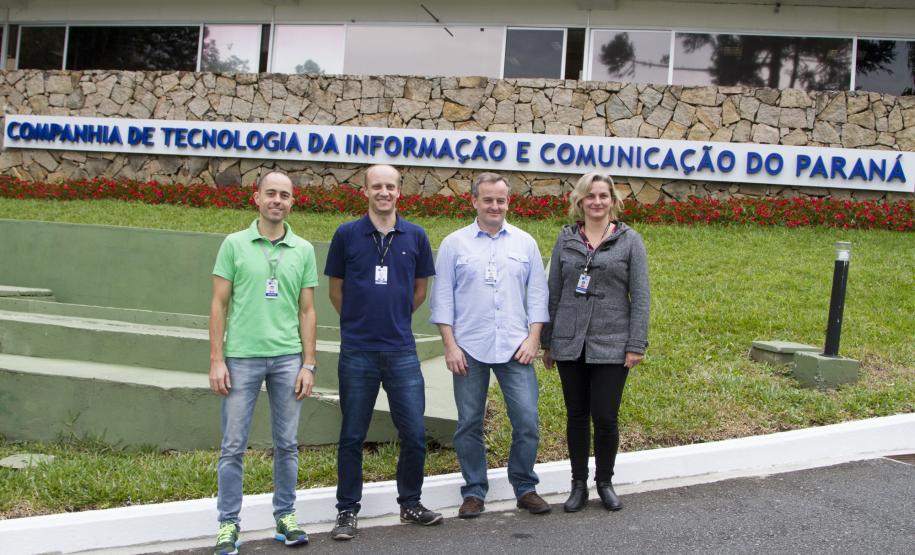 Equipe responsável pelo desenvolvimento da solução: Jônathas Moura, Fabio Silva, Eduardo Iwersen e Christianne Steil