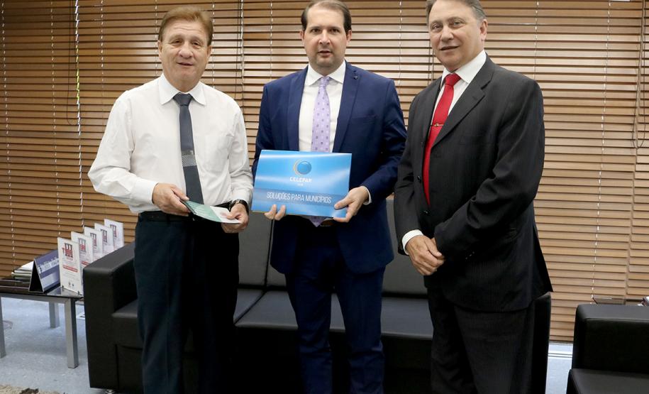 Jacson Carvalho Leite, Marcel Micheletto e Nelson Garcia