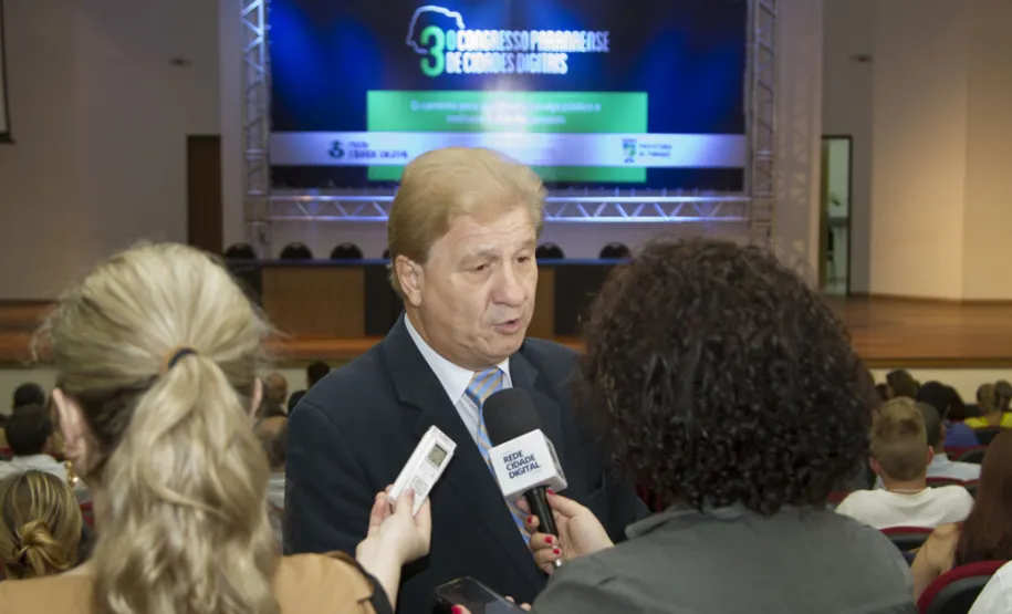 Gestores discutem modelo de serviços públicos no Congresso de Cidades Digitais