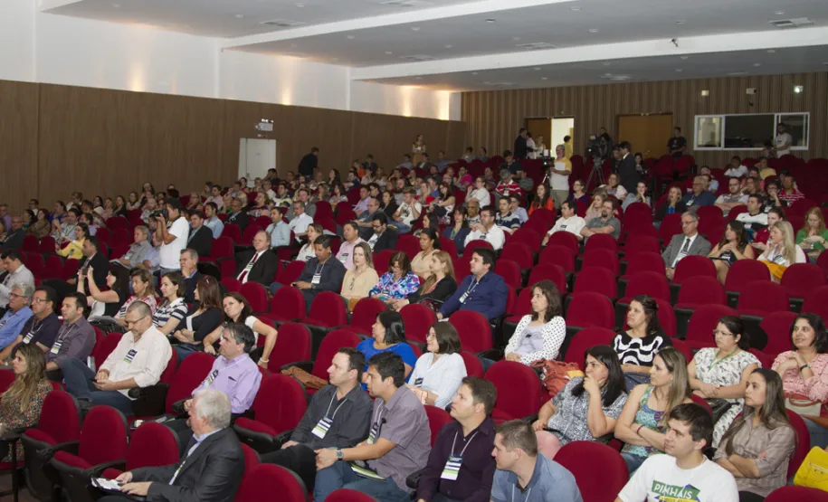 Gestores discutem modelo de serviços públicos no Congresso de Cidades Digitais