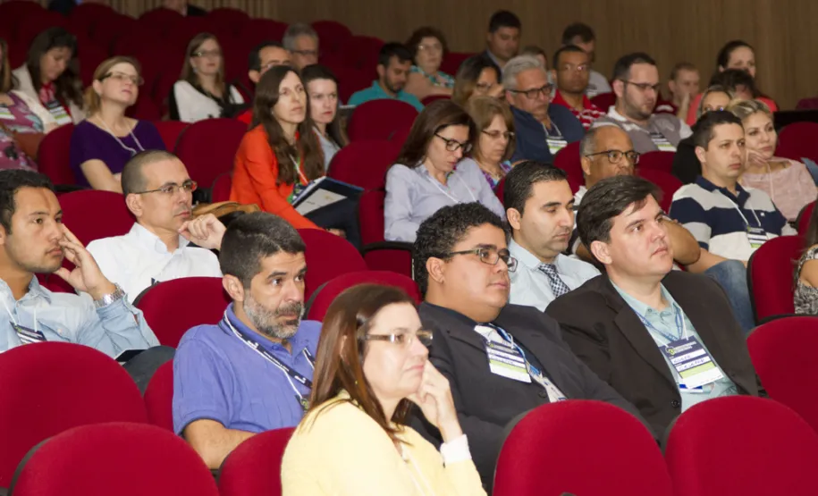 Gestores discutem modelo de serviços públicos no Congresso de Cidades Digitais