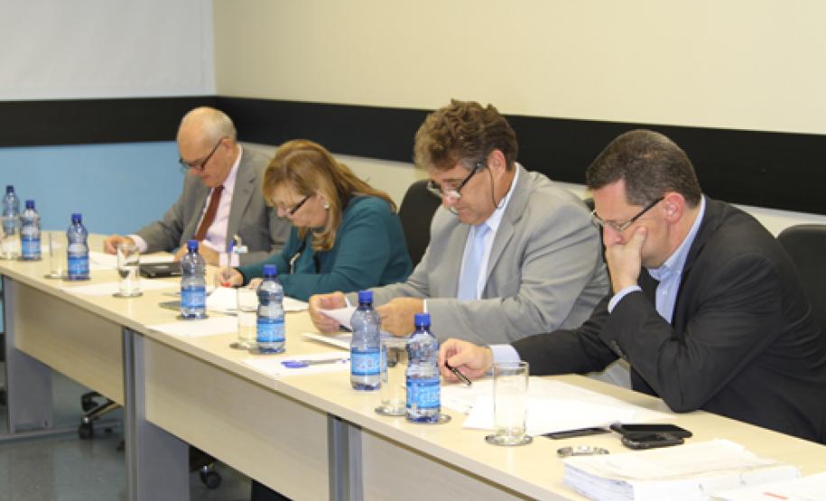 Cosit incentiva a adoção do sistema de gestão digital de documentos Reunião do Cosit no Centro Integrado de Informações Estratégicas da Celepar