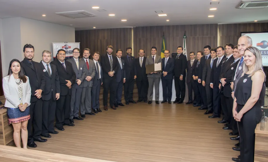 Frente Parlamentar de Tecnologia da Informação e Comunicação é lançada na Assembleia do Paraná