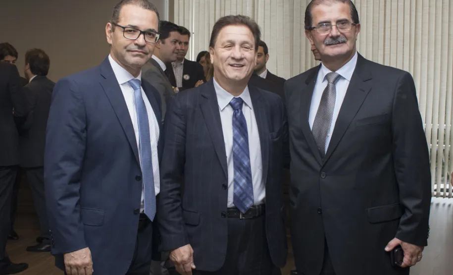 Frente Parlamentar de Tecnologia da Informação e Comunicação é lançada na Assembleia do Paraná