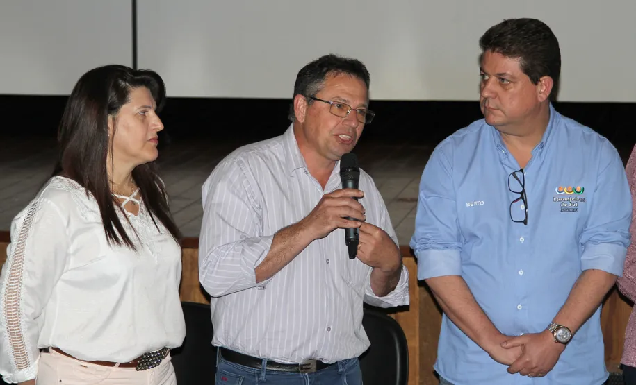 Celepar participa de reunião da Associação dos Municípios Cantuquiriguaçu