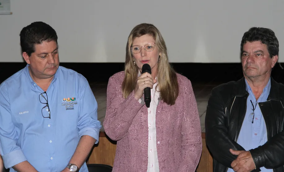 Celepar participa de reunião da Associação dos Municípios Cantuquiriguaçu
