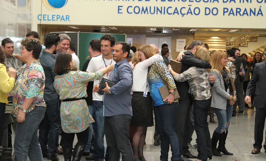 No aniversário de 51 anos, Celepar recebe certificação internacional de segurança do Data Center