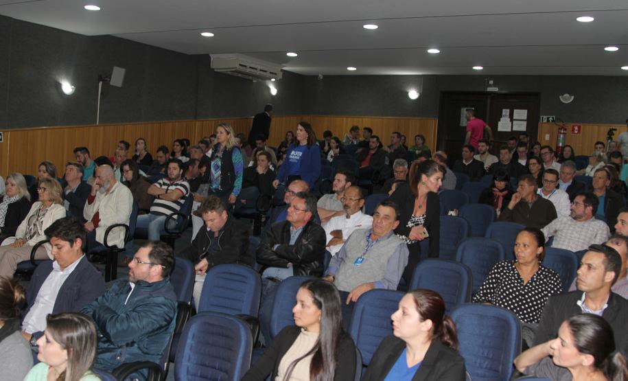 Celepar participa de reunião da Associação dos Municípios do Oeste do Paraná