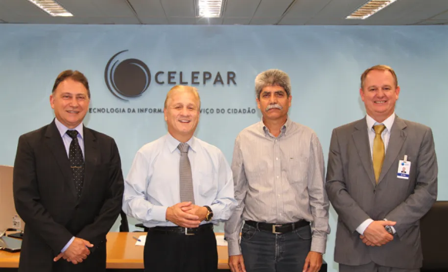 Nelson Garcia, Jacson Carvalho Leite, Paulo de Queiroz Souza e Elcio Marcowcz
