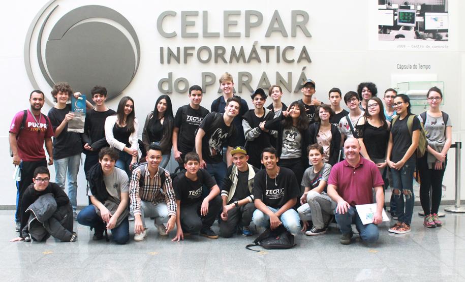 Celepar recebe visitas técnicas de alunos do TECPUC