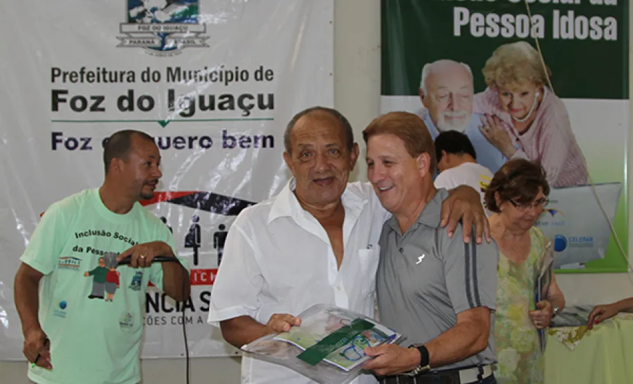 Começa em Foz do Iguaçu o curso de internet e redes sociais promovido pela Celepar