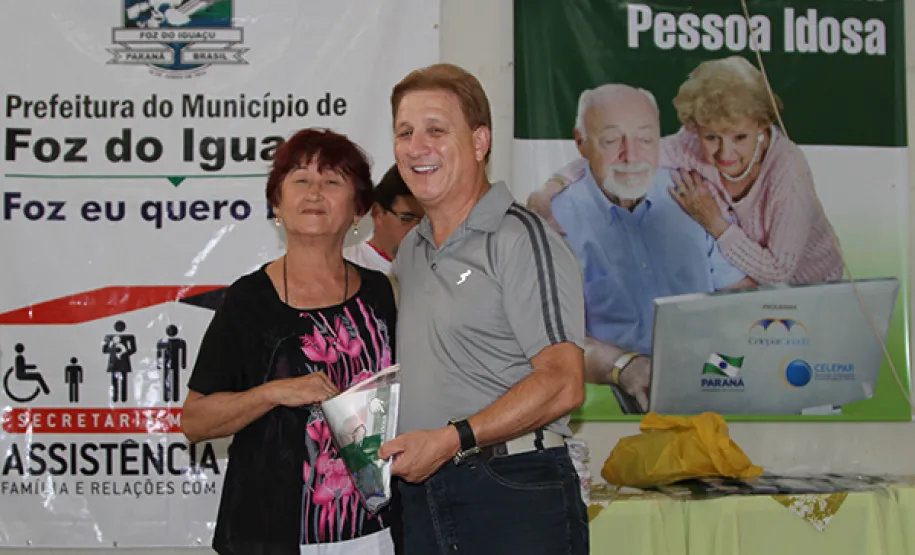 Começa em Foz do Iguaçu o curso de internet e redes sociais promovido pela Celepar