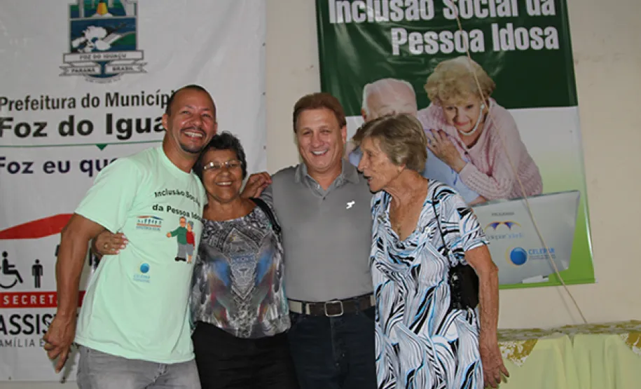 Começa em Foz do Iguaçu o curso de internet e redes sociais promovido pela Celepar