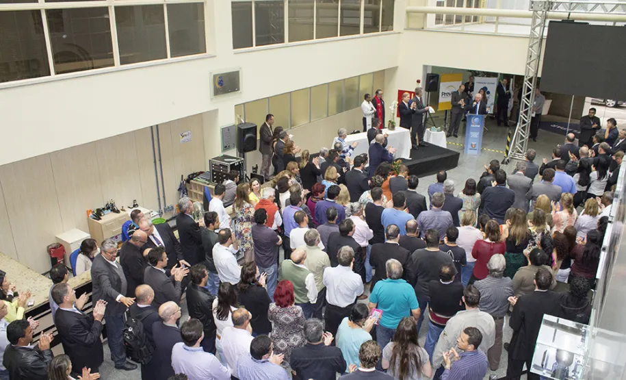 No aniversário de 51 anos, Celepar recebe certificação internacional de segurança do Data Center
