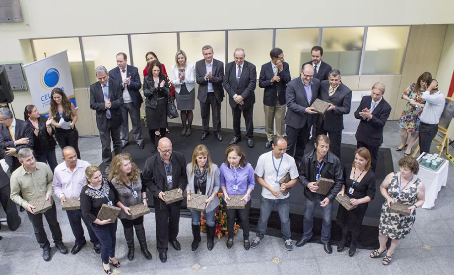 No aniversário de 51 anos, Celepar recebe certificação internacional de segurança do Data Center
