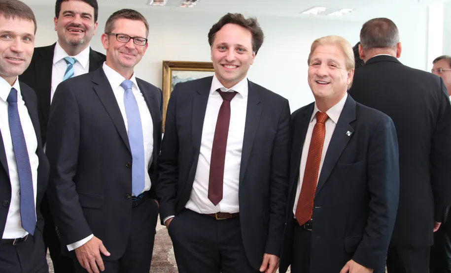 Celepar, Sercomtel e empresa alemã vão desenvolver softwares de segurança
