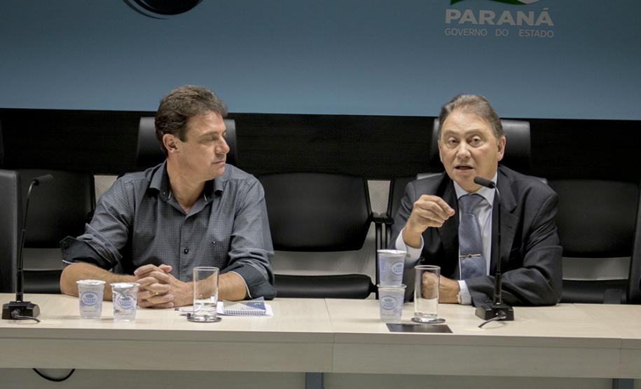 Quatro Barras e Cascavel querem parceria com a Celepar