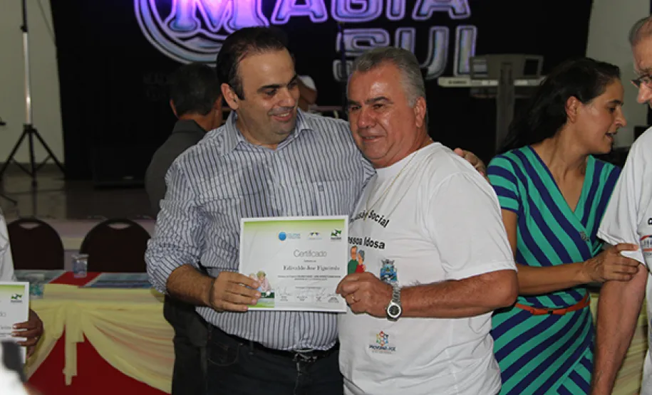 Curso de Inclusão Social da Pessoa Idosa, parceria entre Celepar e Prefeitura de Foz do Iguaçu, foi um sucesso