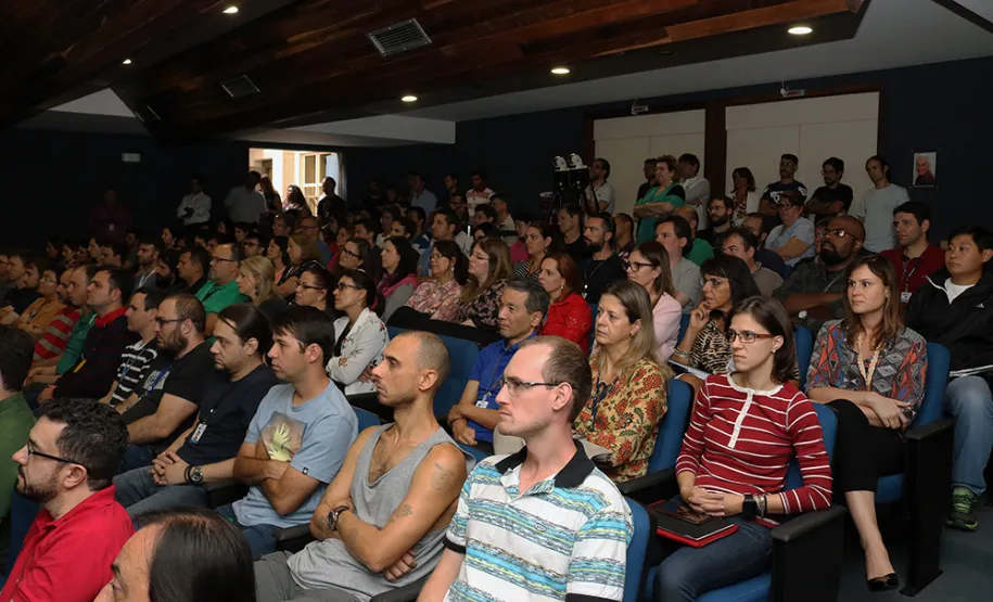 Exemplo do Robô Laura é base do Programa de Inteligência Artificial lançado pela Celepar