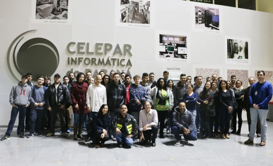 Estudantes da Estácio conhecem a metodologia da Celepar no desenvolvimento de soluções ao Governo do Estado